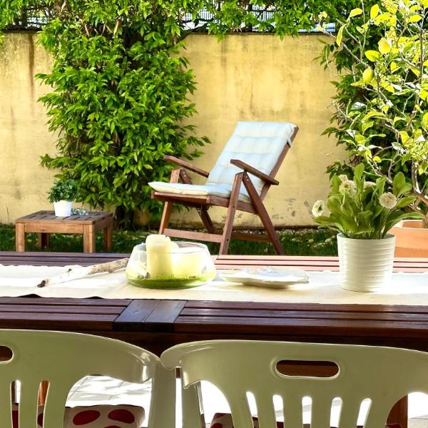 M216 - Marcelli, bilocale con giardino a 200mt dal mare