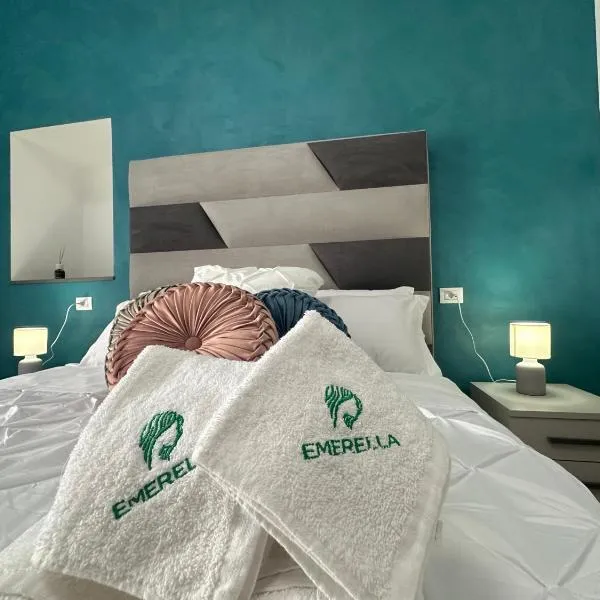 Emerella Luxury Suites-Siderno Lungomare, ξενοδοχείο σε Siderno Marina