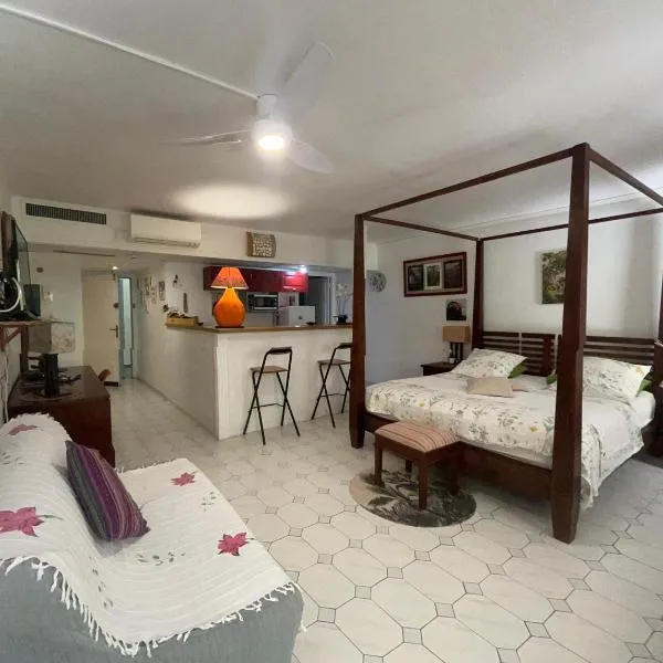 Kazalou, Hotel in Saint-François