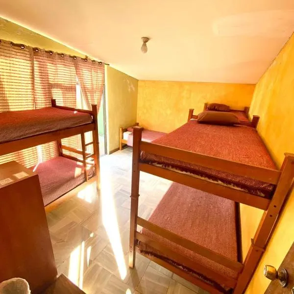 HOTEL IXBALANQUE, hotel di La Aurora