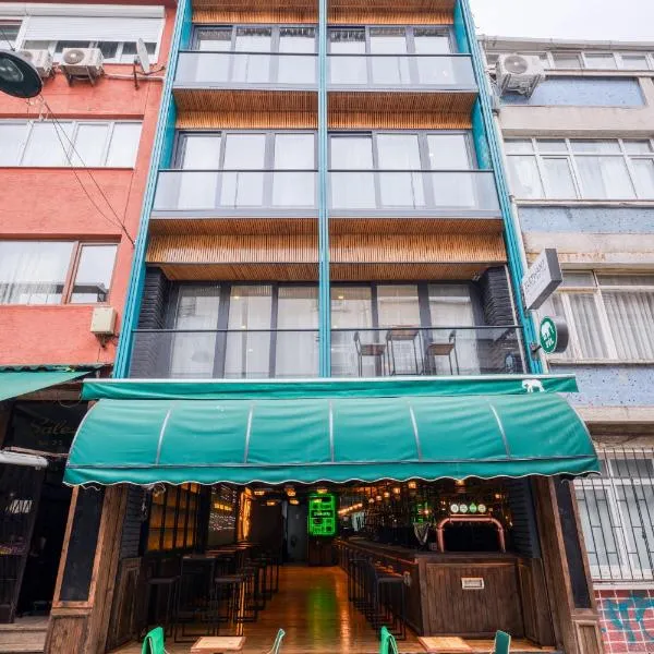 Elephant In The Room, hotel in Istanbul