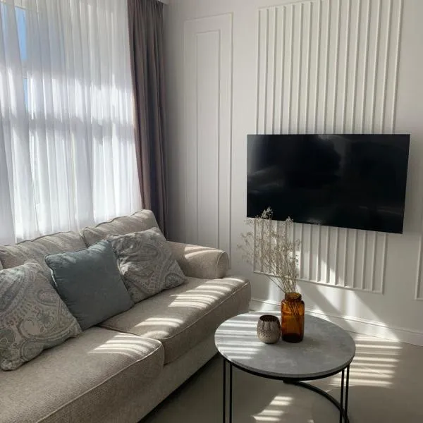 Central Square Bright Apartments, hotel in Daugavpils