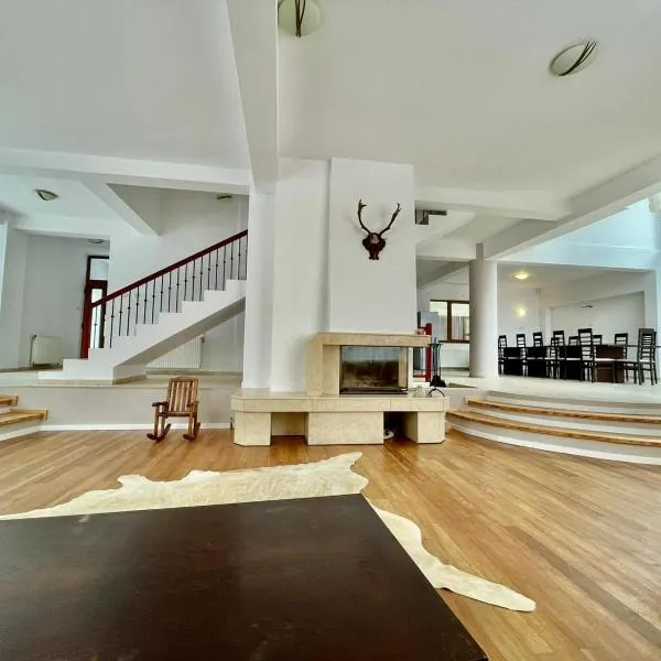 Vila Wiese Poiana Brasov, hotel in Braşov