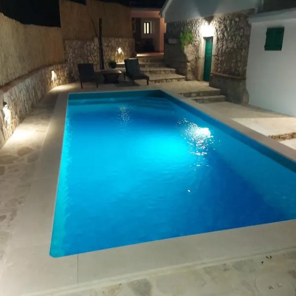 Didovi dvori、セリネのホテル