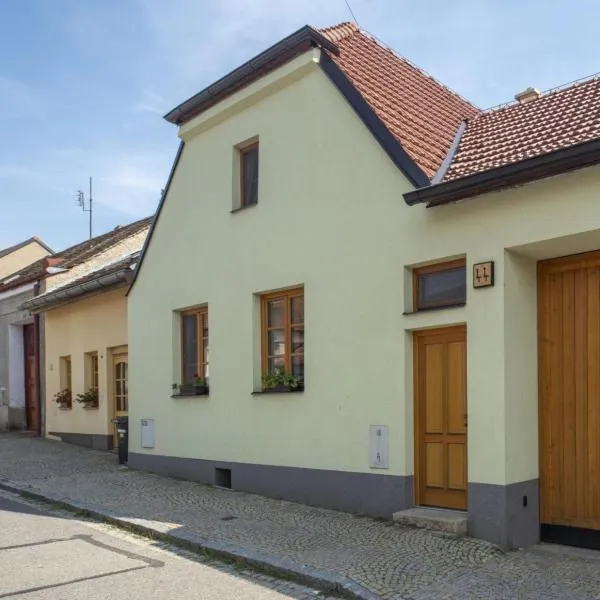 Apartmány Pod náměstím 2, Hotel in Telč