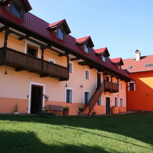 Podřipská Farma, khách sạn ở Roudnice nad Labem