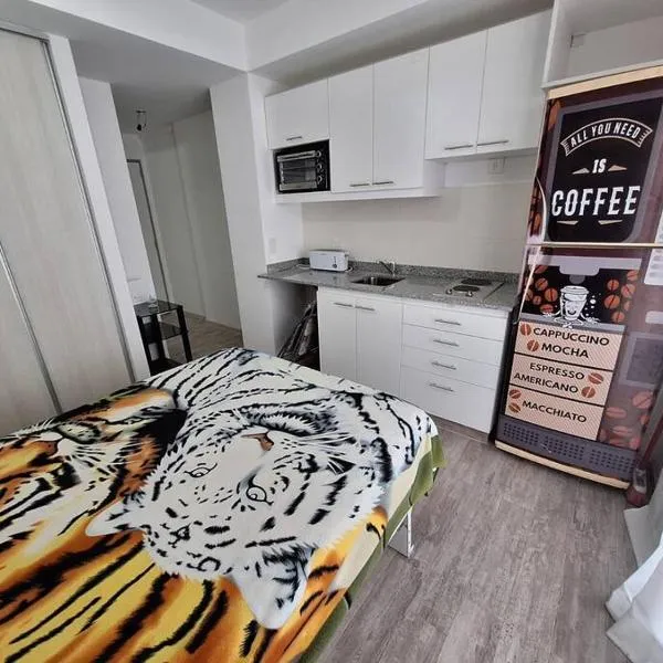 Monoambiente con balcón, hotel en Buenos Aires