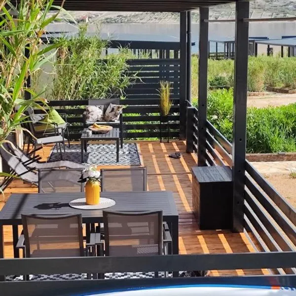 Izzi Mobile Home - Terra Park SpiritoS, hôtel à Kolan