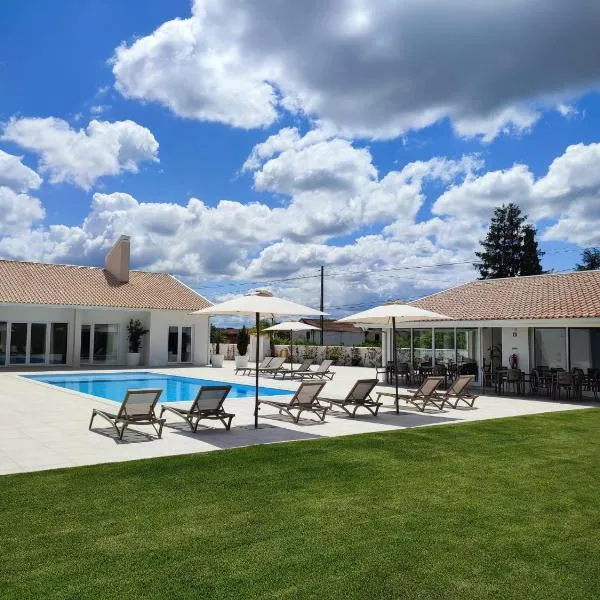 NR Suites - Alojamento Local, hotel in Mealhada