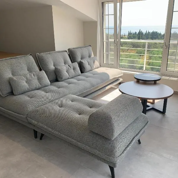 Moulinos Loft, hotell i Svoronata