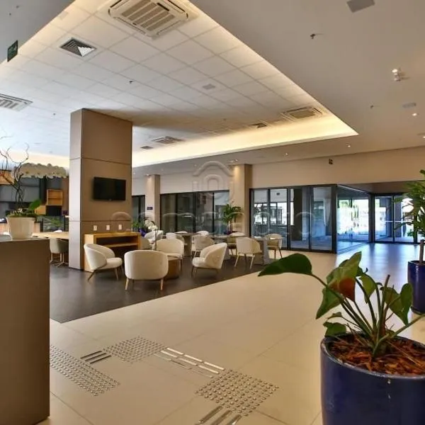 Flat & Lounge SQUARE FARIA LIMA, hotel u gradu Sao Žože do Rio Preto