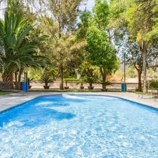 Hotel EL Porvenir, hotel em Tunas Blancas