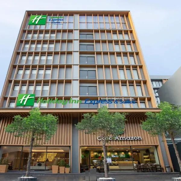 Holiday Inn Express & Suites Bangkok Central Pier by IHG, hotel sa Bangkok