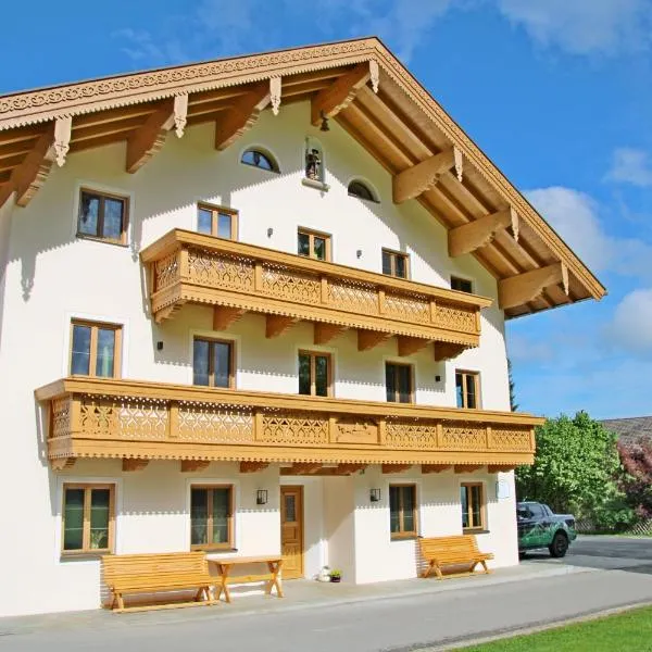 Ferienhof Oberhuber、Staudach-Egerndachのホテル