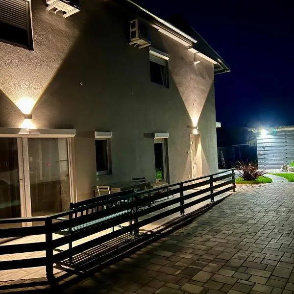 Szarkafészek, hotel in Keszthely