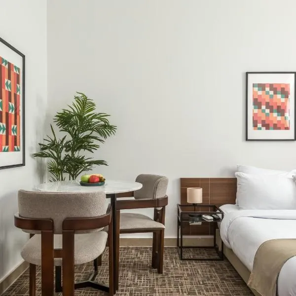 Livingville The Two-Fifty, hotel sa Cairo