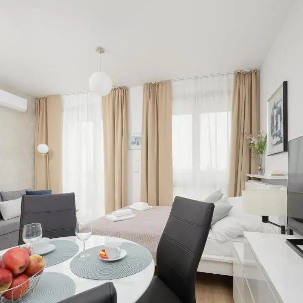 Sarmacka 27 studio 3-close to Medicover and Paley, ξενοδοχείο στη Βαρσοβία