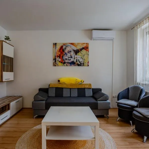 Six Corners - Sunny Corner, hotel in Pécs