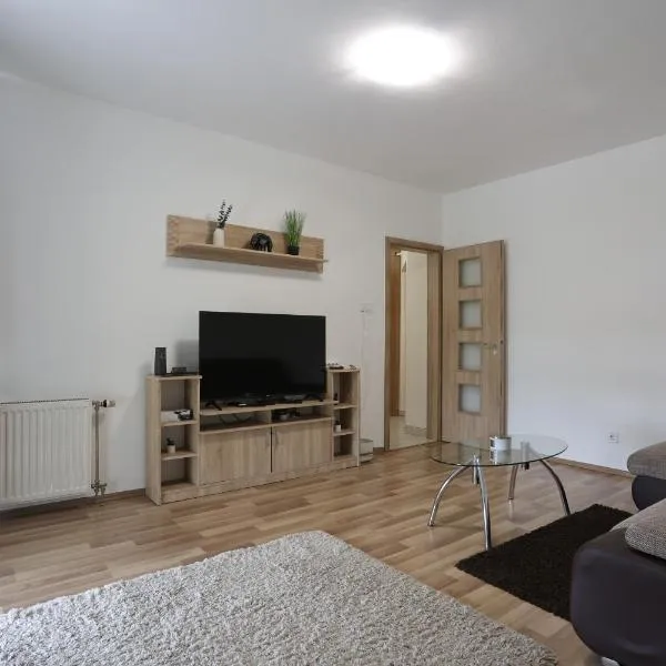 Six Corners - Bright Corner, hotel in Pécs