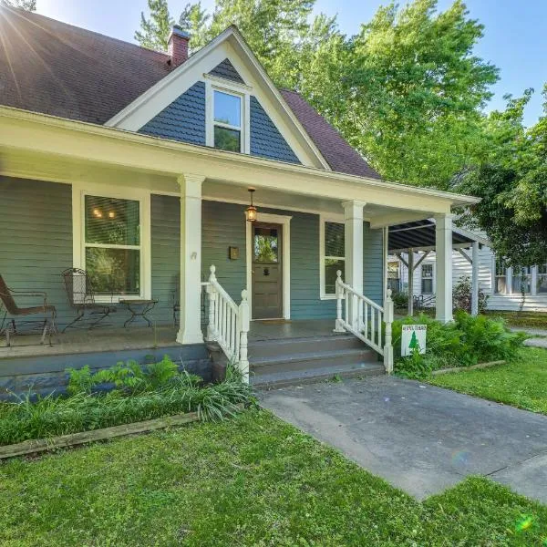Harrison Family Home with Grill - Near Downtown!, hotel a Harrison
