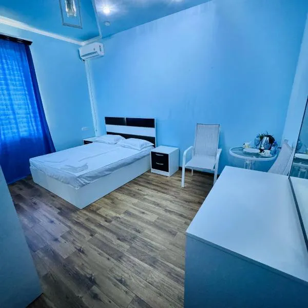 Garden EVN Airport,位于Pʼarakʼar的酒店