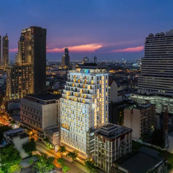 Mercure Bangkok Surawong, khách sạn ở Bangkok