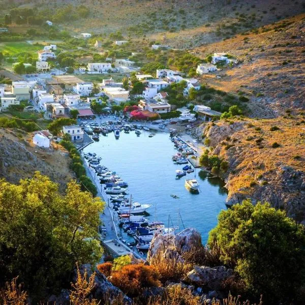 Manolis Rooms Vathys, ξενοδοχείο στην Κάλυμνο