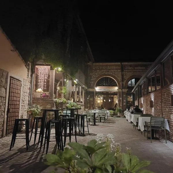 Albergo Al Gambero，位于索阿韦的酒店