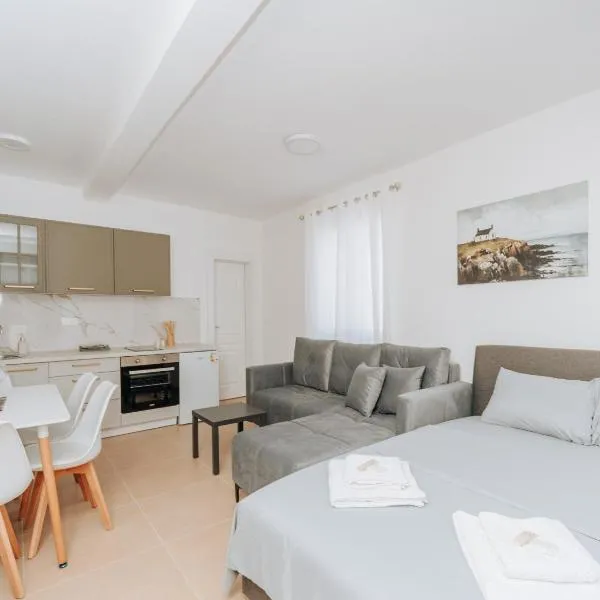 Apartments Milivojevic, hotel en Bar