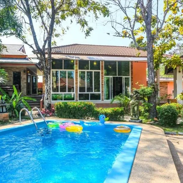 Phalaburi resort by dreamhouse, hotel in Ban Phala