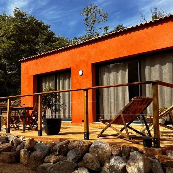 Maison 47m2 à 10min des plages - billard, baby, salle de sport, jardin, hotel in Ajaccio