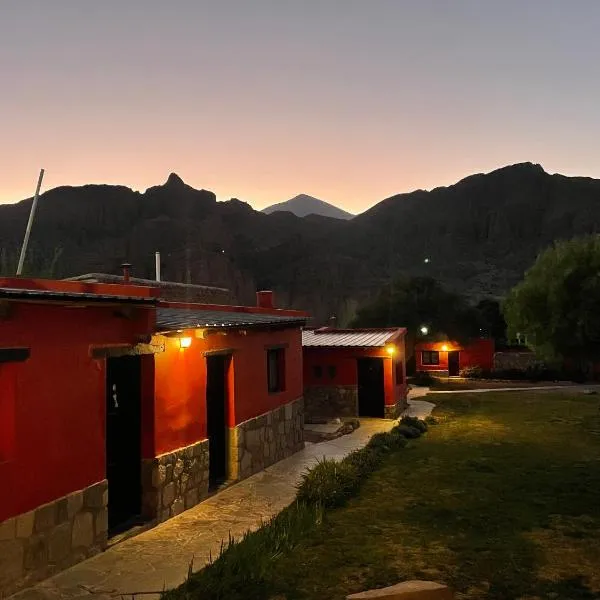 Posada Con Los Ángeles – hotel w mieście Tilcara