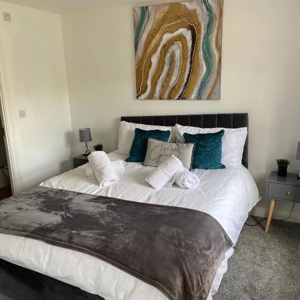 Charming 3-Bedroom Norwich Retreat Garden& Parking, hotel in Norwich