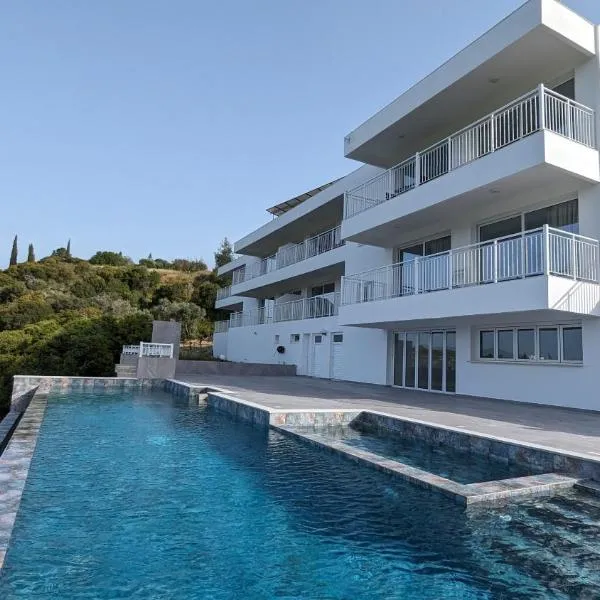 AKAMAS THRONE APARTMENTS, hotel in Neo Chorio