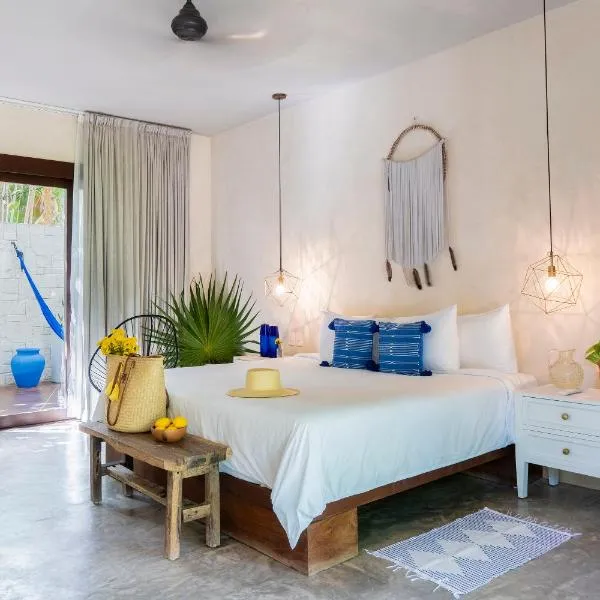 Lula Tulum, a Small Luxury Hotel，位于图卢姆的酒店