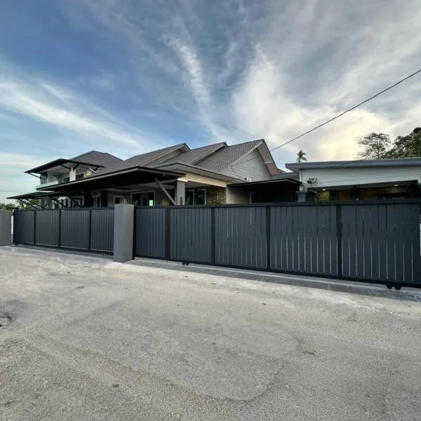 Rayyan Ashraf homestay, hotel v destinaci Kota Bharu