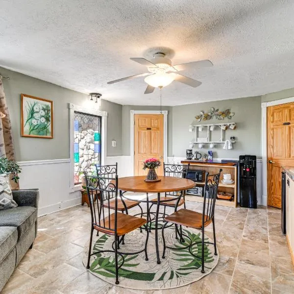 Cozy Conesus Vacation Rental Near Wineries and Lake!, hotel v destinaci Conesus
