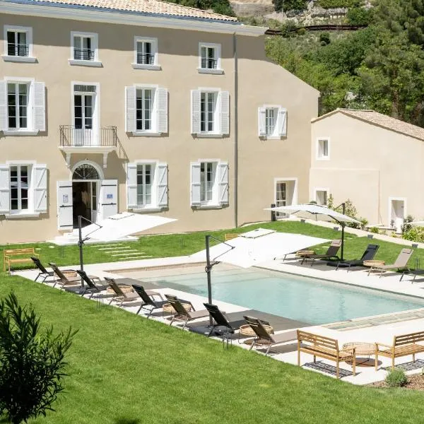 Château de l'insolas, ξενοδοχείο σε Villeneuve-les-Avignon