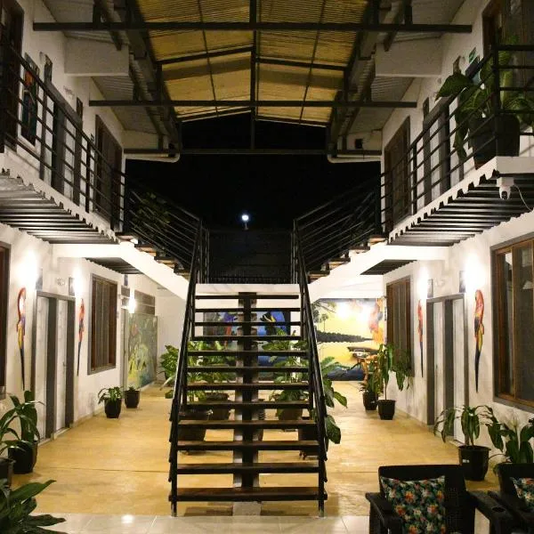 Cruz Roja - Turismo Solimões, hótel í Leticia