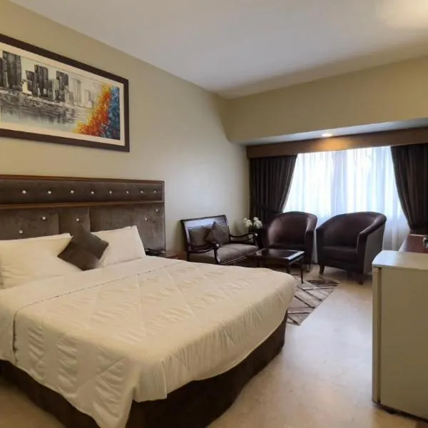 Faran Hotel, hotel en Karachi