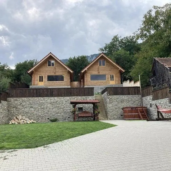 Long Rock Chalets, hotel in Rimetea