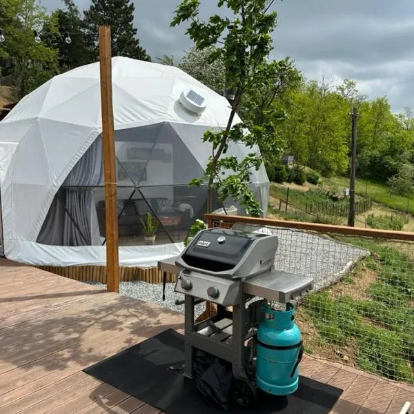 Glamping u oveček, hotel in Ivančice