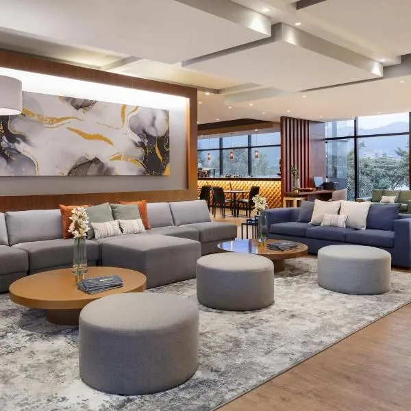 Fairfield by Marriott Bogota Embajada, hótel í Bogotá