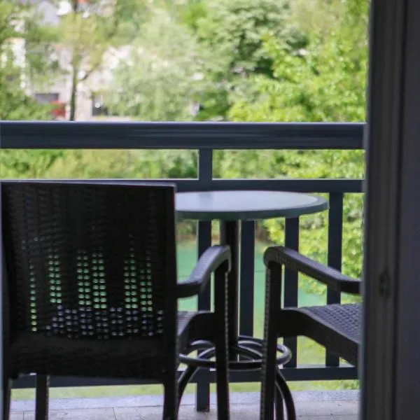 Apartments and Rooms La Vida,科尼茨的飯店