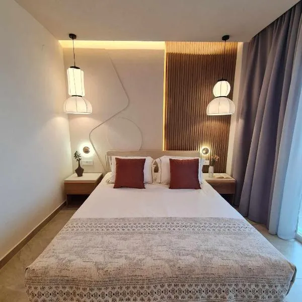 Anna Beach Suites，位于利迈纳里亚的酒店