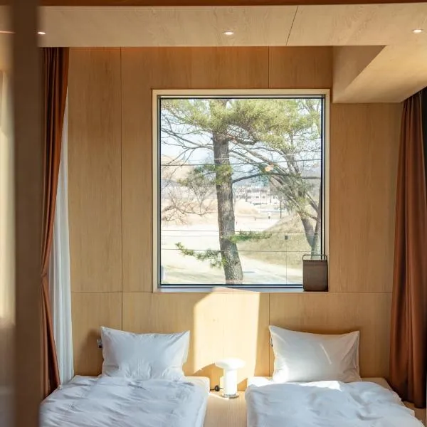 PBr7 Hotel Unusual Stay，位于庆州的酒店