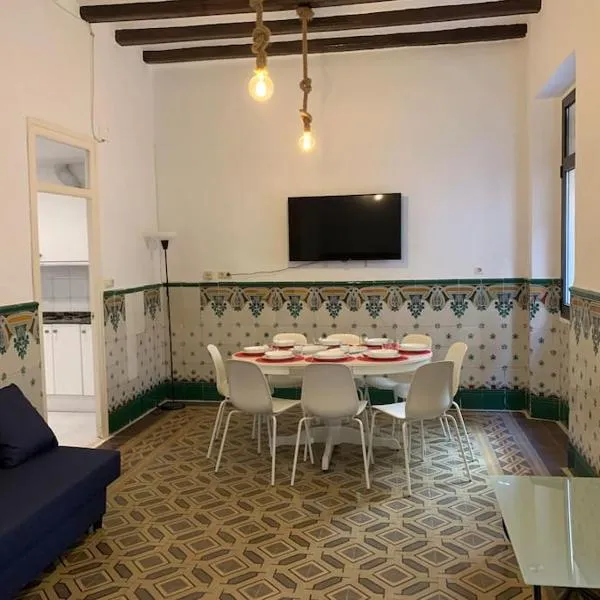 Huge apartment in TARRAGONA-Old town, hotel in Tarragona