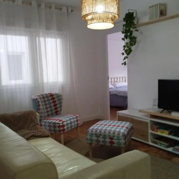 La cámara secreta de BelNi、アビレスのホテル