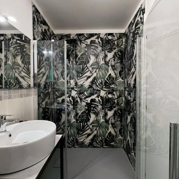 Non ti scordar di me #2, hotel en Pieris