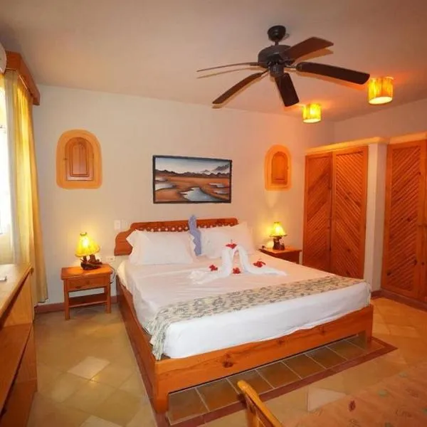 Villa Playa Bonita, Pool, Tropical Gardens, hotel en Las Terrenas